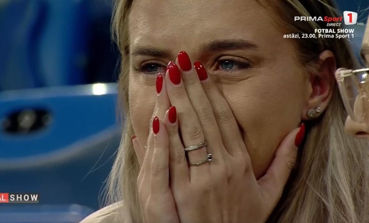 Femeia care a început să plângă în tribune în Sănătatea Cluj - Universitatea Craiova