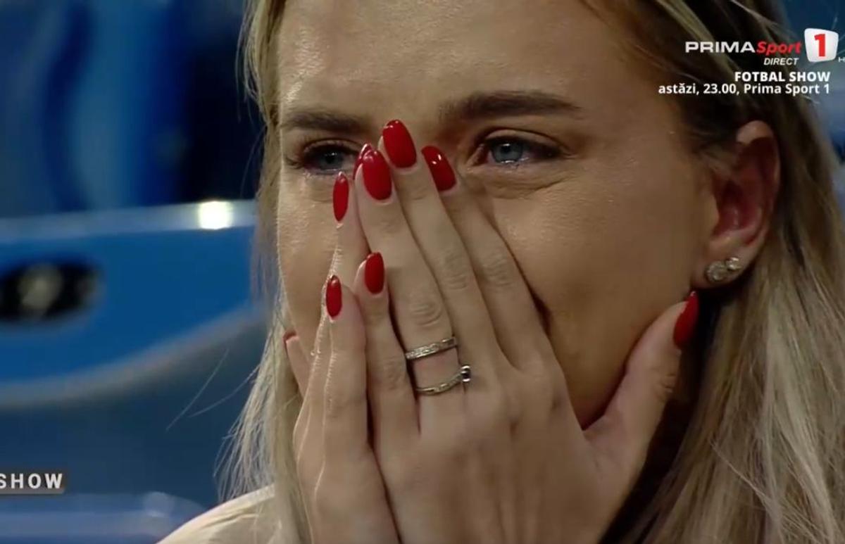 Femeia care a început să plângă în tribune în Sănătatea Cluj - Universitatea Craiova