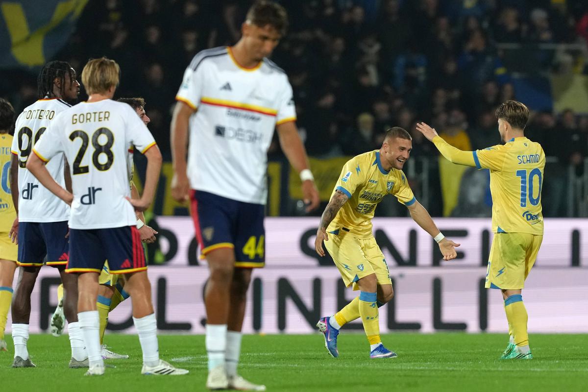 Daniel Bîrligea, „dublă” în Frosinone - Lecce // Foto: Imago Images