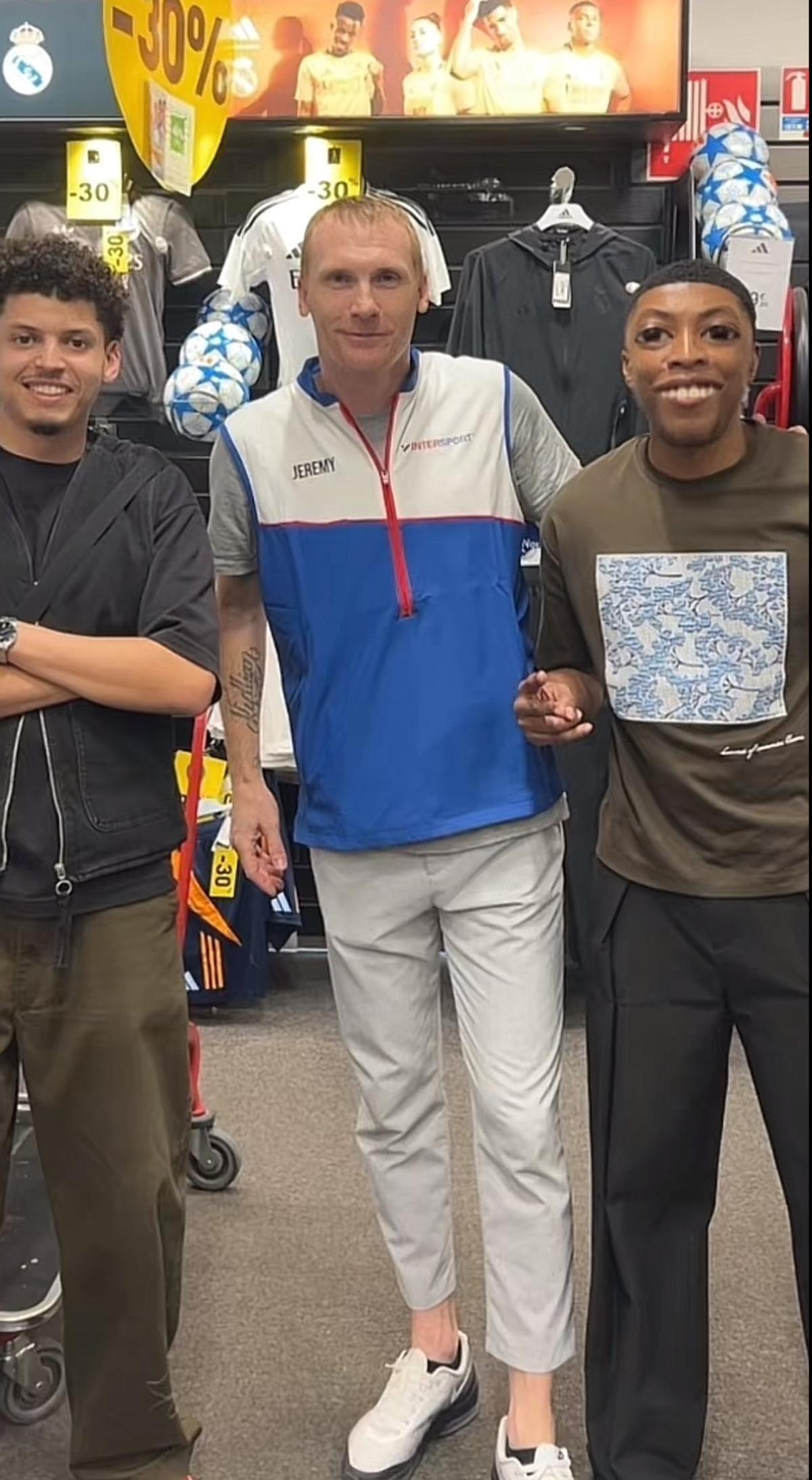 Jeremy Mathieu a ajuns să lucreze la Intersport