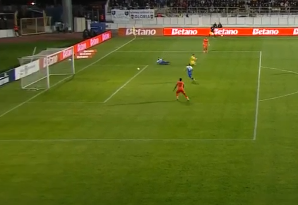 Gafă Gloria Bistrița - FCSB
