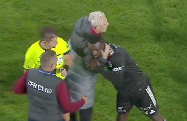 „Gypsy! Is normal?!” » Marius Șumudică, pe larg despre scandalul de rasism: „Deci se poate!”