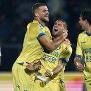 Daniel Bîrligea, „dublă” în Frosinone - Lecce // Foto: Imago Images