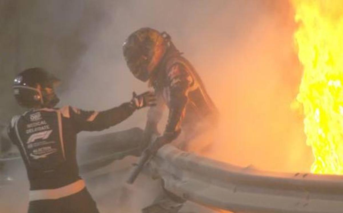 FOTO Imagini cu puternic impact emoțional » Mâinile lui Grosjean la două luni de la arsurile suferite în accidentul din Bahrain