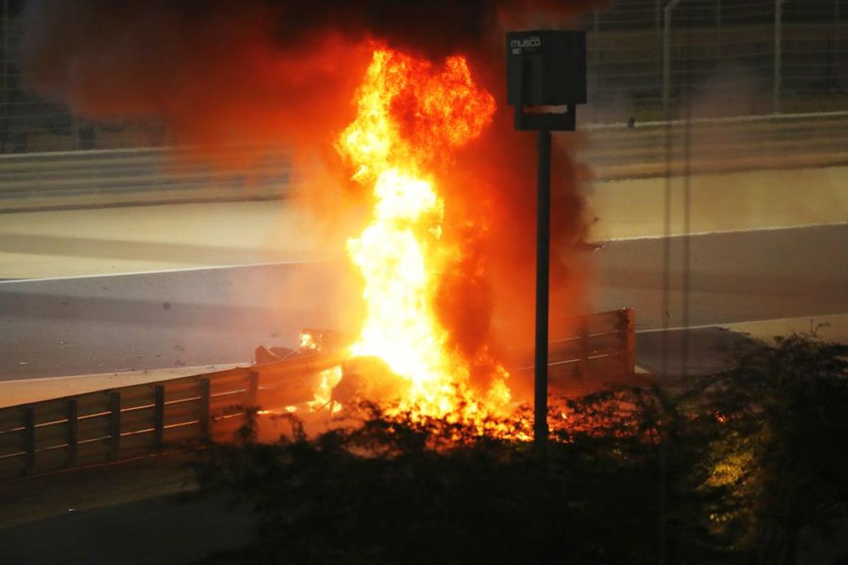 FOTO Imagini cu puternic impact emoțional » Mâinile lui Grosjean la două luni de la arsurile suferite în accidentul din Bahrain