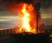 Lewis Hamilton, victorie la Bahrain, într-un Mare Premiu marcat de un incident grav: mașina lui Romain Grosjean a luat foc
