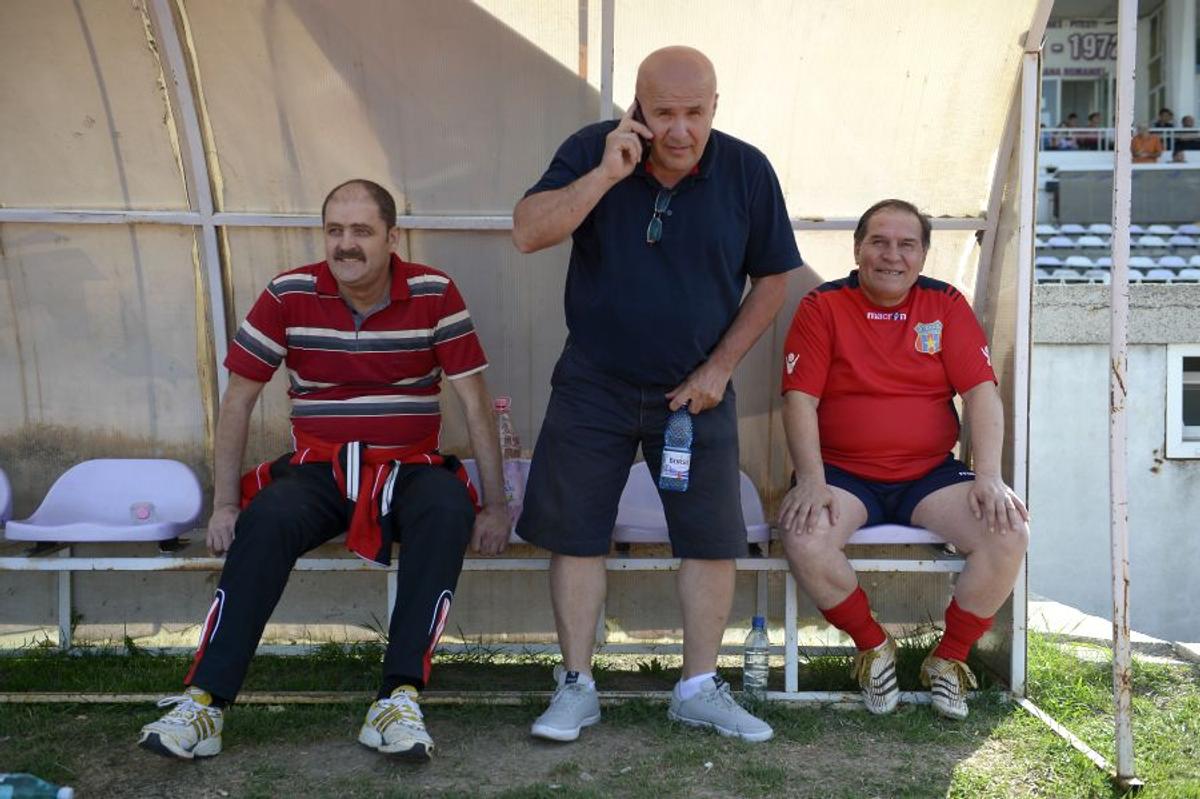 Săptămână neagră și în fotbalul românesc: am pierdut 4 nume importante pentru echipe-simbol ale României