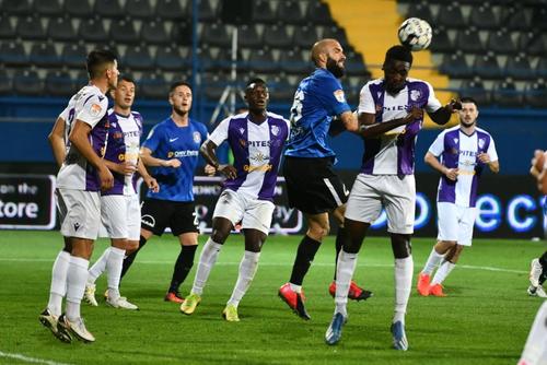 Ionuț Moșteanu nu va mai fi antrenorul lui FC Argeș.