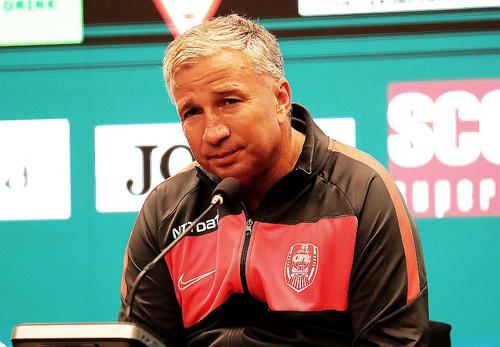 Dan Petrescu (52 de ani) a fost demis de la CFR Cluj, după eșecul din Cupa României, 0-1 cu Poli Iași.