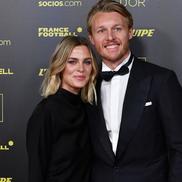 Elina Goller și Simon Kjær / Sursă foto: Guliver/Getty Images