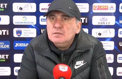 Luat la întrebări în conferința de presă, Hagi a reacționat: „Cine sunteți dumneavoastră?”