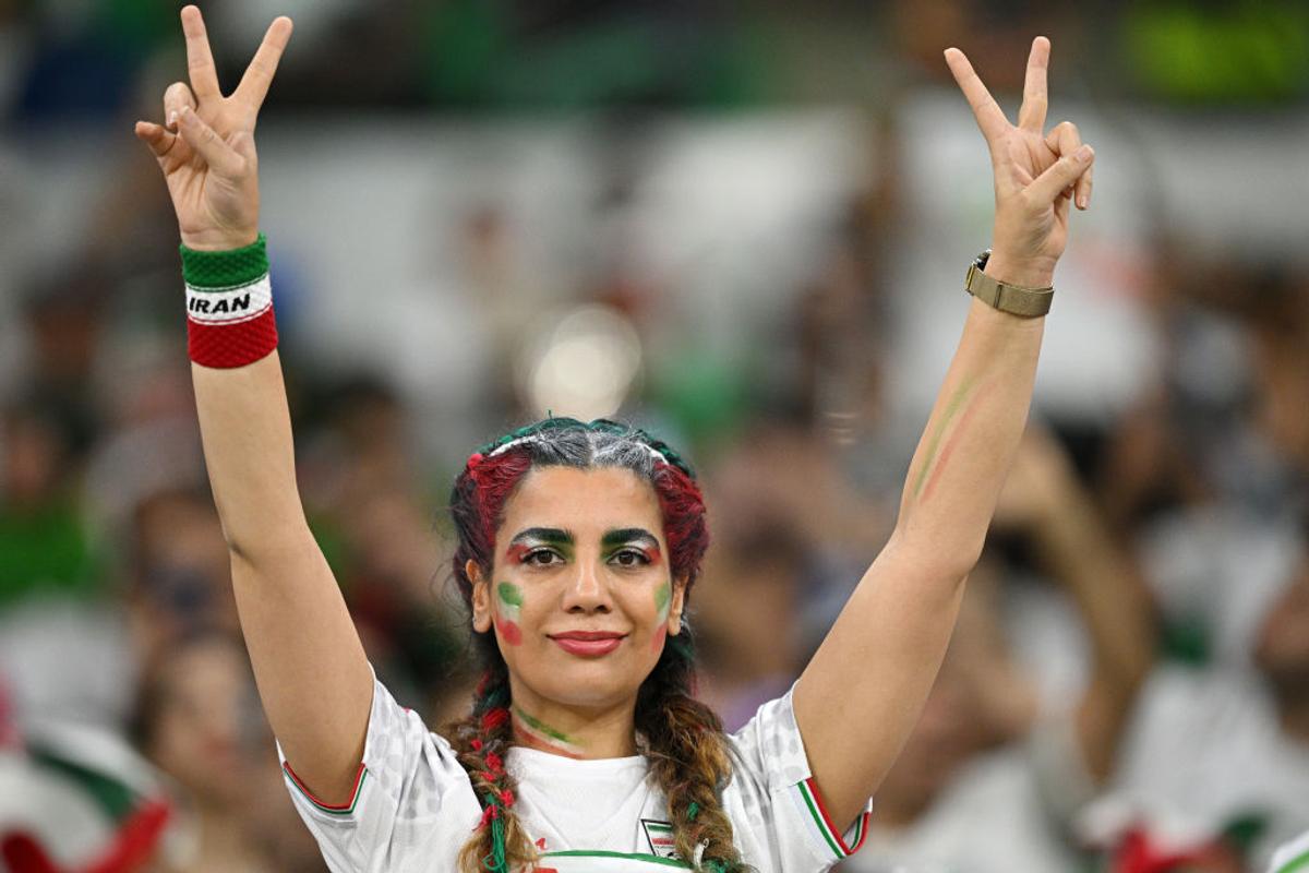 În tribune, a câștigat Iranul » Imagini superbe cu cea mai frumoasă galerie de la Campionatul Mondial
