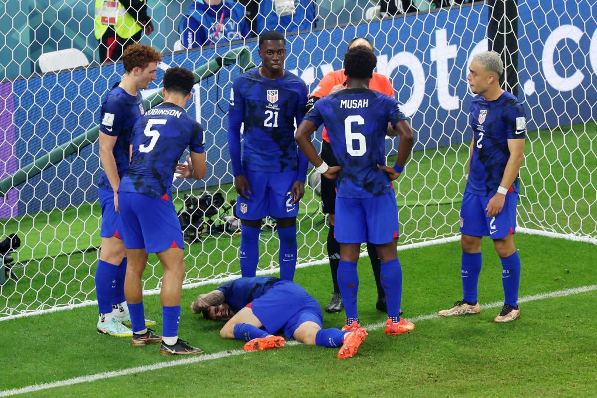Știm primele două „optimi” ale Mondialului! » Echipa GSP a transmis de la Iran - SUA, duel cu final dramatic: securitate sporită în stadion