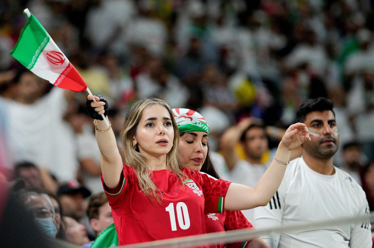 În tribune, a câștigat Iranul » Imagini superbe cu cea mai frumoasă galerie de la Campionatul Mondial