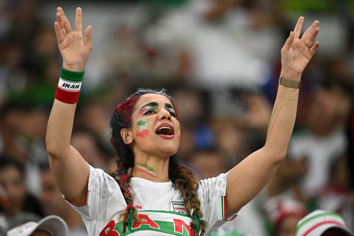 În tribune, a câștigat Iranul » Imagini superbe cu cea mai frumoasă galerie de la Campionatul Mondial