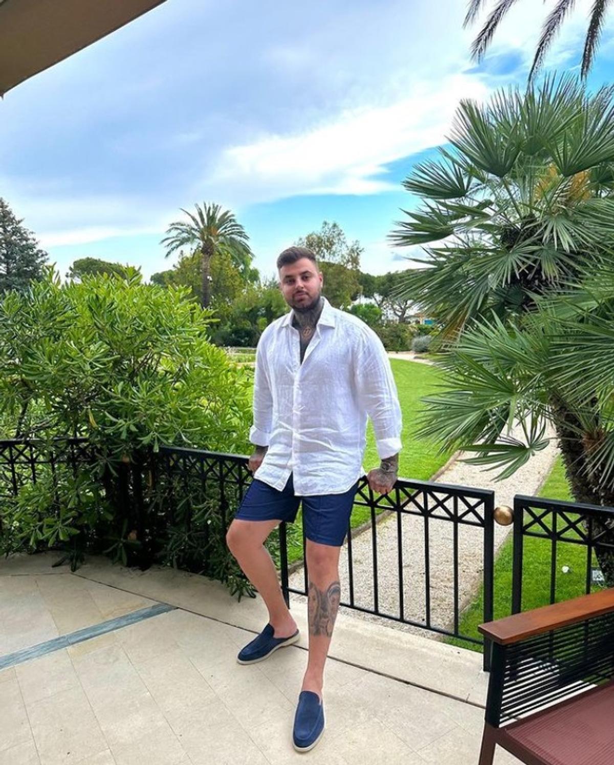 Adrian Mititelu junior s-a retras din viața publică » „Sunt sărac în momentul de față. Noroc cu ei doi!”