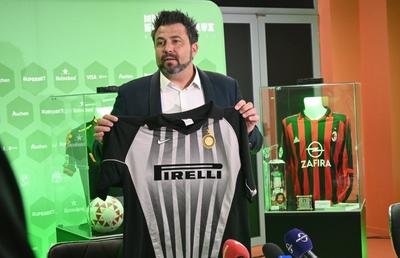Sebastien Frey despre foștii săi colegi români din Italia: „Am fost la ultima lui nuntă, sper să fie ultima :D” + „El m-a făcut să iubesc mâncarea românească”