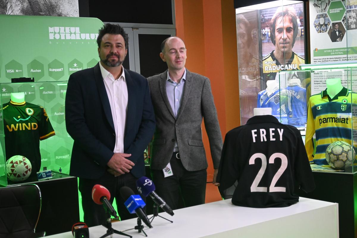 Sebastian Frey vizită la Muzeul Sportului
