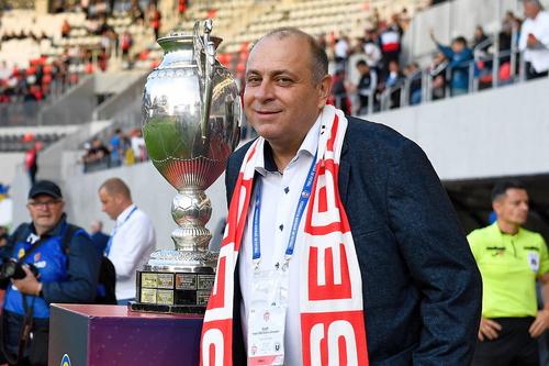 Laszlo Dioszegi, patronul lui Sepsi // foto: Imago Images