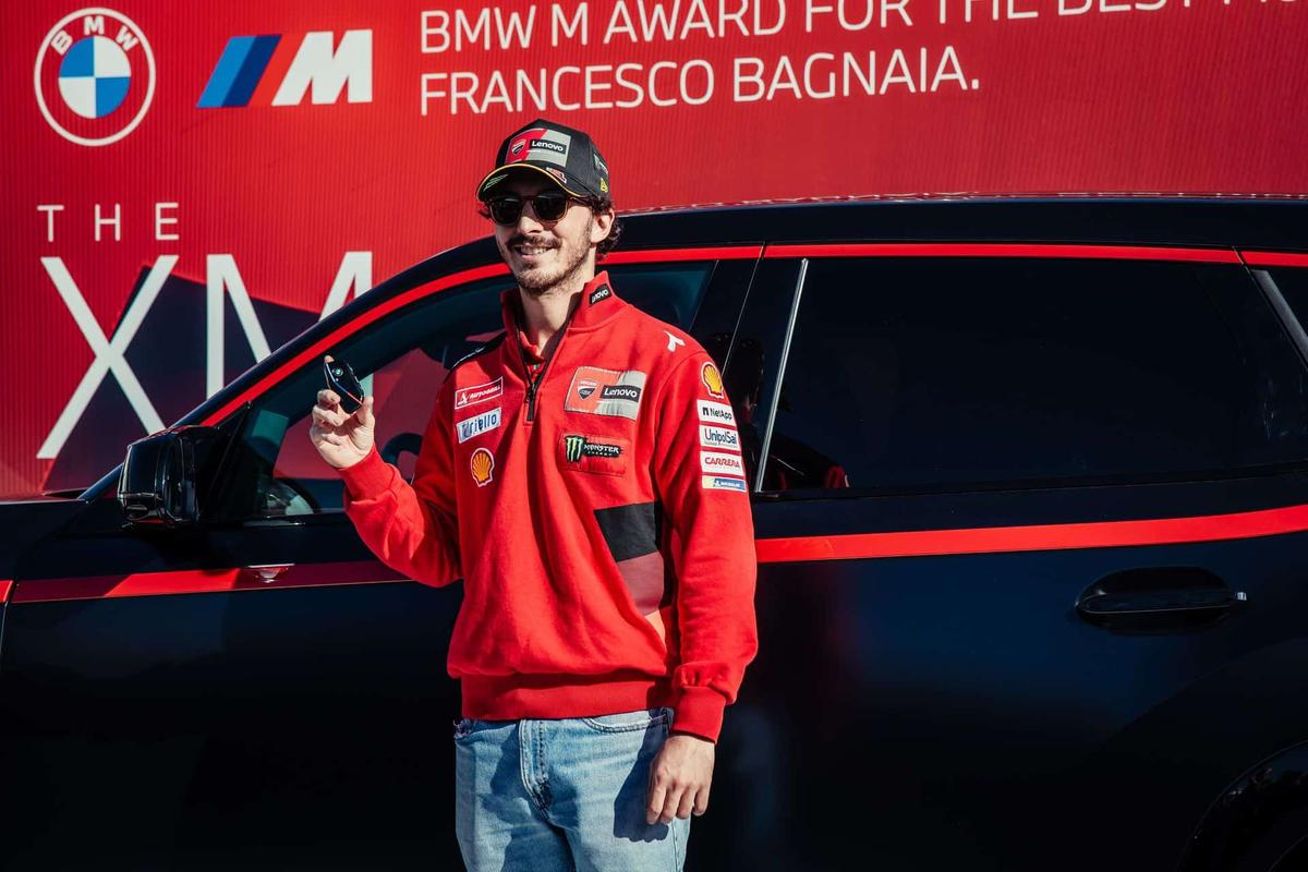 Cadou impresionant pentru campionul din MotoGP » I-ar face invidioși și pe jucătorii lui Real