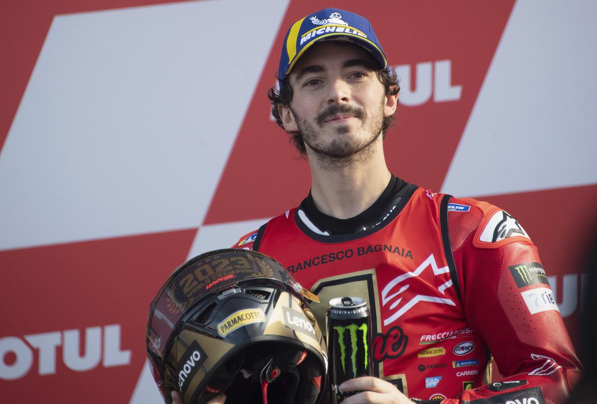 Cadou impresionant pentru campionul din MotoGP » I-ar face invidioși și pe jucătorii lui Real
