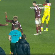 Aaron Boupendza, scandal cu fanii la Rapid - Petrolul