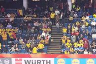 Un meci a fost deja câștigat: România joacă acasă la Debrecen! » 1.700 de fani „tricolori” au dat recital la Europeanul de handbal