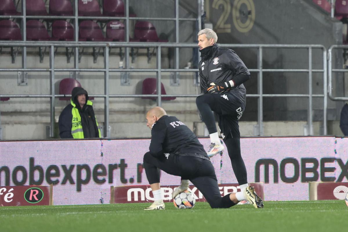 Rapid - Petrolul, înainte de meci