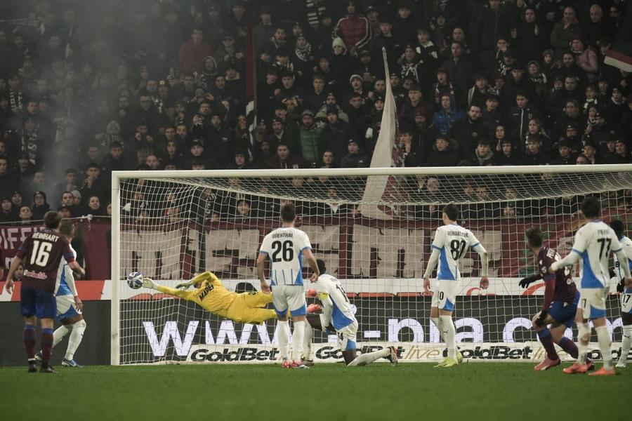 Cel mai bun de pe teren: Horațiu Moldovan a ajuns la 210 minute fără vreun gol primit la Sassuolo!