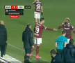 Aaron Boupendza, scandal cu fanii la Rapid - Petrolul