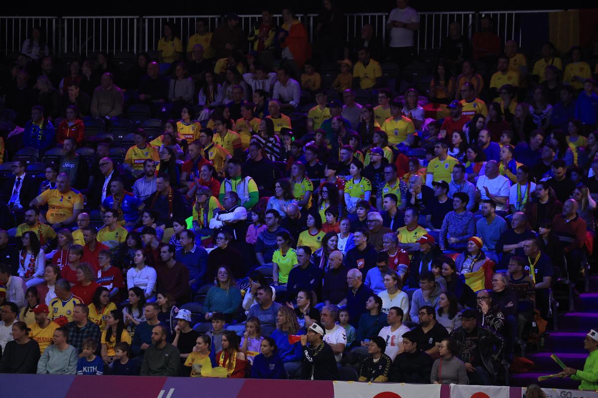 Furtună „tricoloră” la Rotterdam » România a bătut Japonia și s-a calificat MATEMATIC în faza următoare la CM de handbal feminin! Victorie cu BONUS