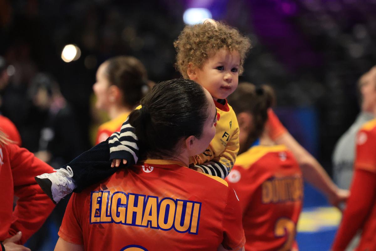 Sorina Grozav: „Poate câștigăm grupa, de ce nu?” » Golghetera României „simte” că „tricolorele” pot face un Mondial de vis