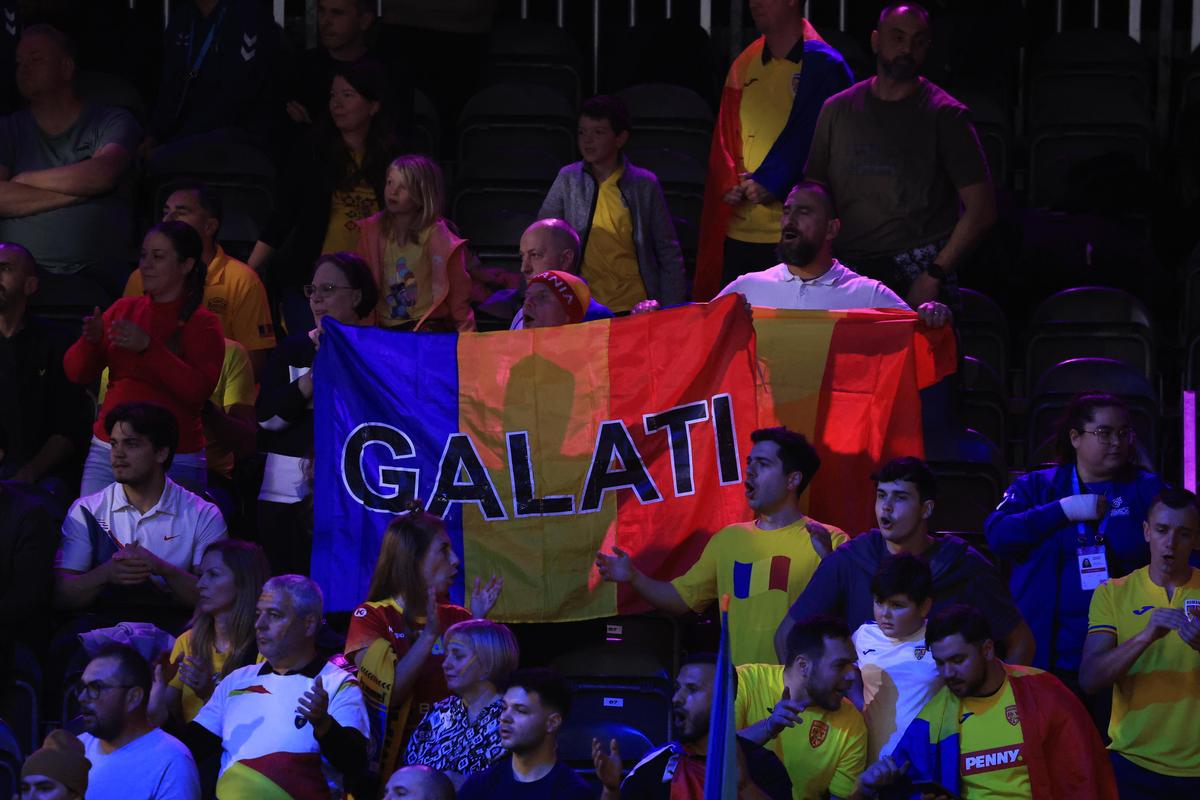 Furtună „tricoloră” la Rotterdam » România a bătut Japonia și s-a calificat MATEMATIC în faza următoare la CM de handbal feminin! Victorie cu BONUS