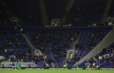 La 0-4 pe teren propriu, suporterii n-au mai răbdat și au început să părăsească stadionul