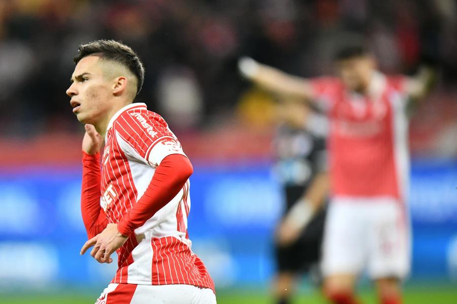 Cătălin Cîrjan, în Dinamo - Oțelul / Foto: Cristi Preda GSP Legenda lui Dinamo a văzut oferta pentru Cîrjan și n-a stat pe gânduri: „Asta e decizia logică! Eu așa aș gândi în locul lui”