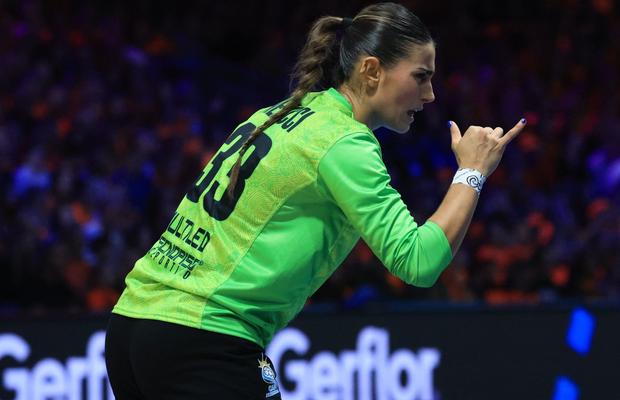 Valentina Menucci își trăiește visul la Rotterdam: „Merită orice sacrificiu!” » Imposibil de ingorat la meciul contra Olandei