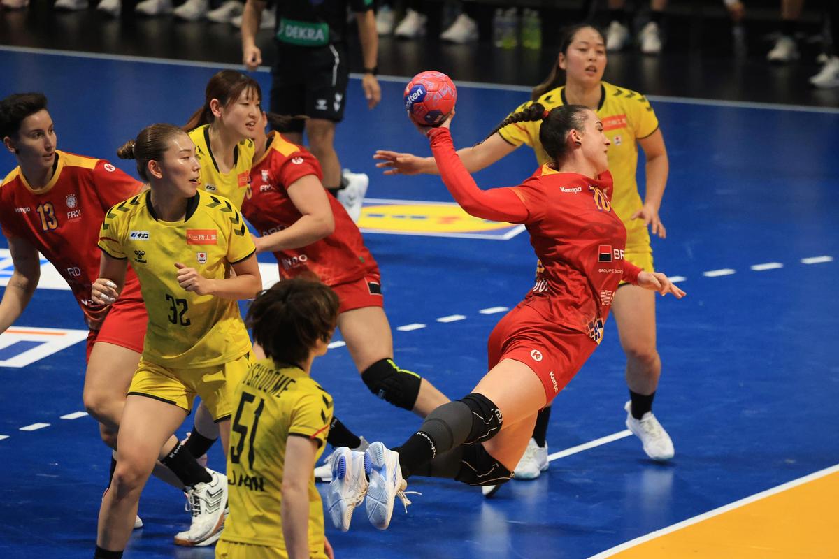 Reacția presei maghiare după succesul României cu Japonia