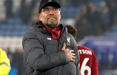 O legendă a fotbalului englez dă verdictul: „Klopp e cel mai bun din lume. Poate face echipă și la Rotherham. Guardiola, nu!”