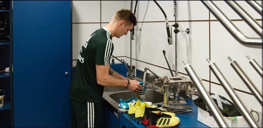VIDEO+FOTO 8 detalii inedite din documentarul despre viața lui Toni Kroos: de ce n-are nici o poză cu trofeul CM 2014 + nu iese niciodată în oraș!