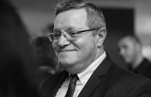 Adrian Ionescu, unul dintre cei mai vechi angajați ai Ligii Profesioniste de Fotbal, a murit la vârsta de 64 de ani.