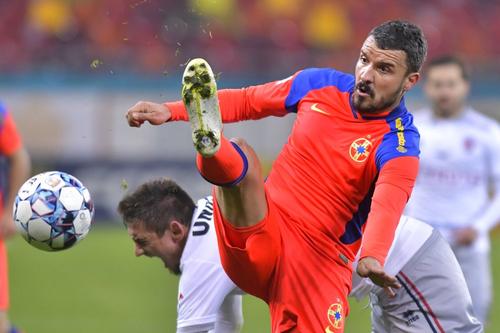 Valentin Țicu (21 de ani), căpitanul Petrolului, crede că Budescu (32) își dorește să se întoarcă la Petrolul, după despărțirea iminentă de FCSB.