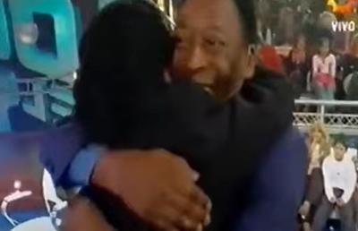 Imagini de neuitat cu Maradona și Pelé » Ziua în care s-a îndeplinit marele vis al lui Diego! Momentul istoric petrecut direct la TV