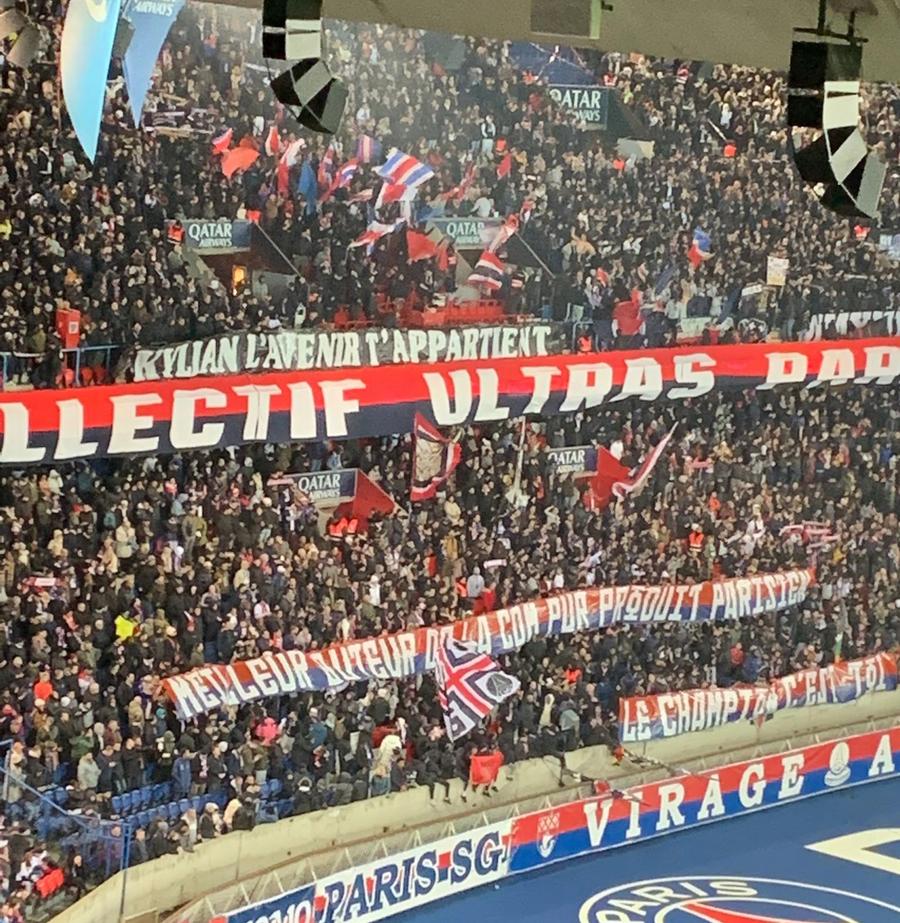 PSG rămâne lider în Ligue 1 » Neymar, eliminat pentru simulare + Ce banner au afișat fanii pentru Mbappe
