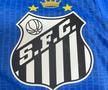 Santos își modifică stema clubului în onoarea legendarului Pele. Foto: Instagram @santosfc