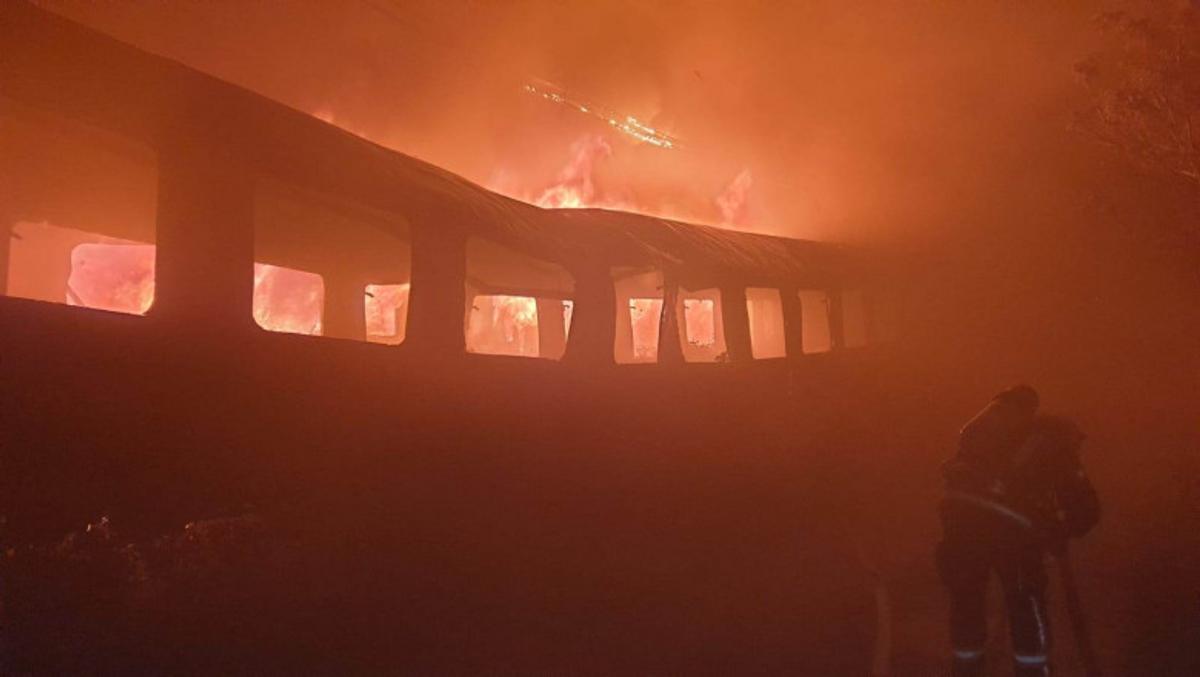 Incendiu puternic la câțiva pasși de stadionul Rapidului