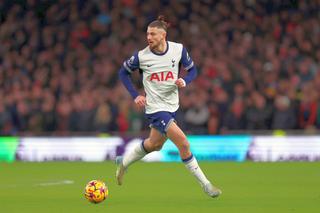 Radu Drăgușin a bulversat presa din Anglia » Notele primite după Tottenham - Wolves