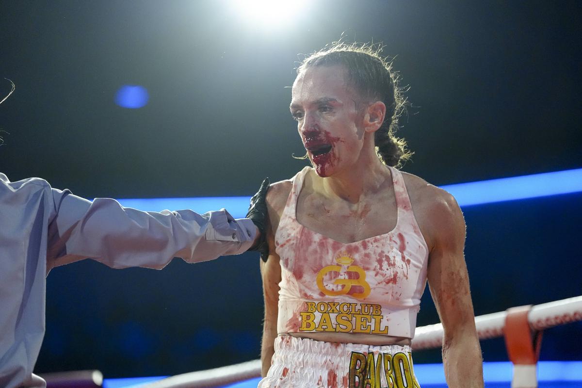 „Balboa” de Cisnădie este campioană mondială la box! » Gabriela Timar a câștigat centura cu nasul fracturat