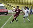 Cosmin Năstăsie într-un meci cu Rapid / Sursă foto: Arhivă Gazeta Sporturilor