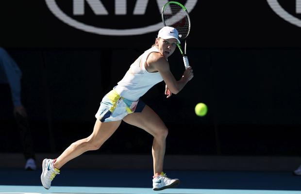 SIMONA HALEP - GARBINE MUGURUZA, semifinala Australian Open 2020 // VIDEO Lovitură superbă reușită de Simona în setul secund