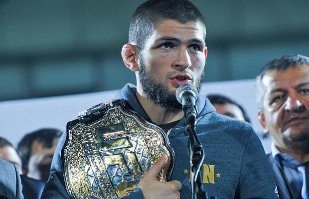 Variantă-surpriză: supercampionul rus Khabib Nurmagomedov ar putea debuta în fotbal!